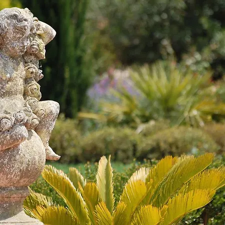 בית נופש Chateau De La Clapiere *