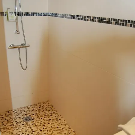 בית נופש Chateau De La Clapiere *