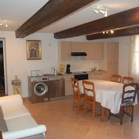 Chateau De La Clapiere בית נופש