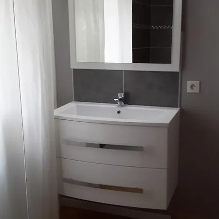 Chateau De La Clapiere * הייר