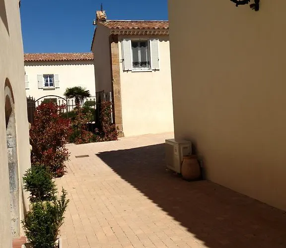 Chateau De La Clapiere Hyères