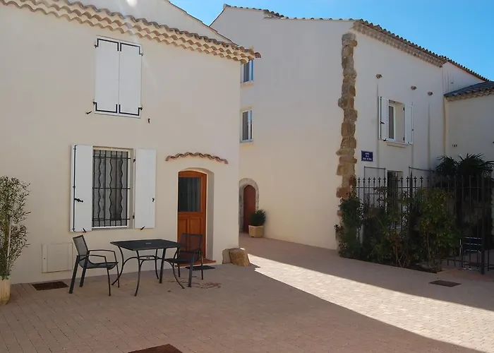 Chateau De La Clapiere Feriehus