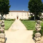 Hébergement de vacances Chateau De La Clapiere