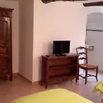 Chateau De La Clapiere Hébergement de vacances *