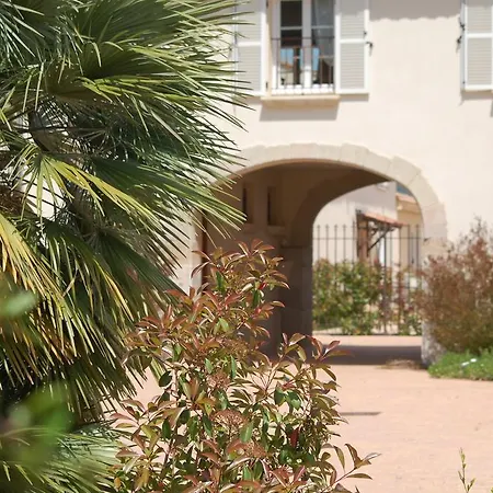 Chateau De La Clapiere